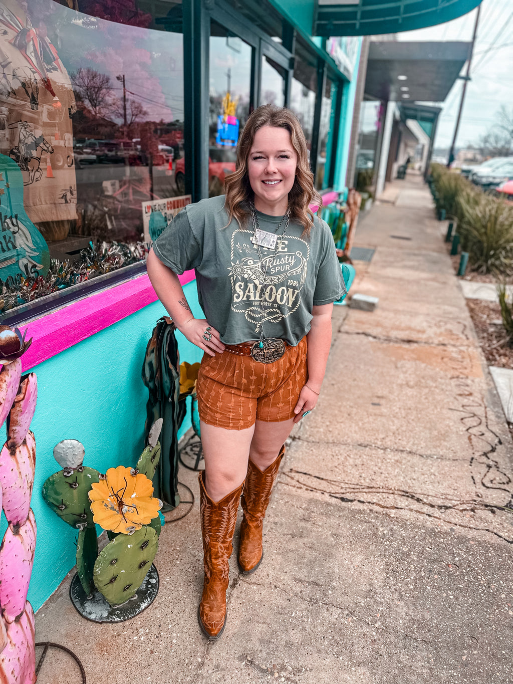 The Rusty Spur Saloon Crop Tee(Grey)