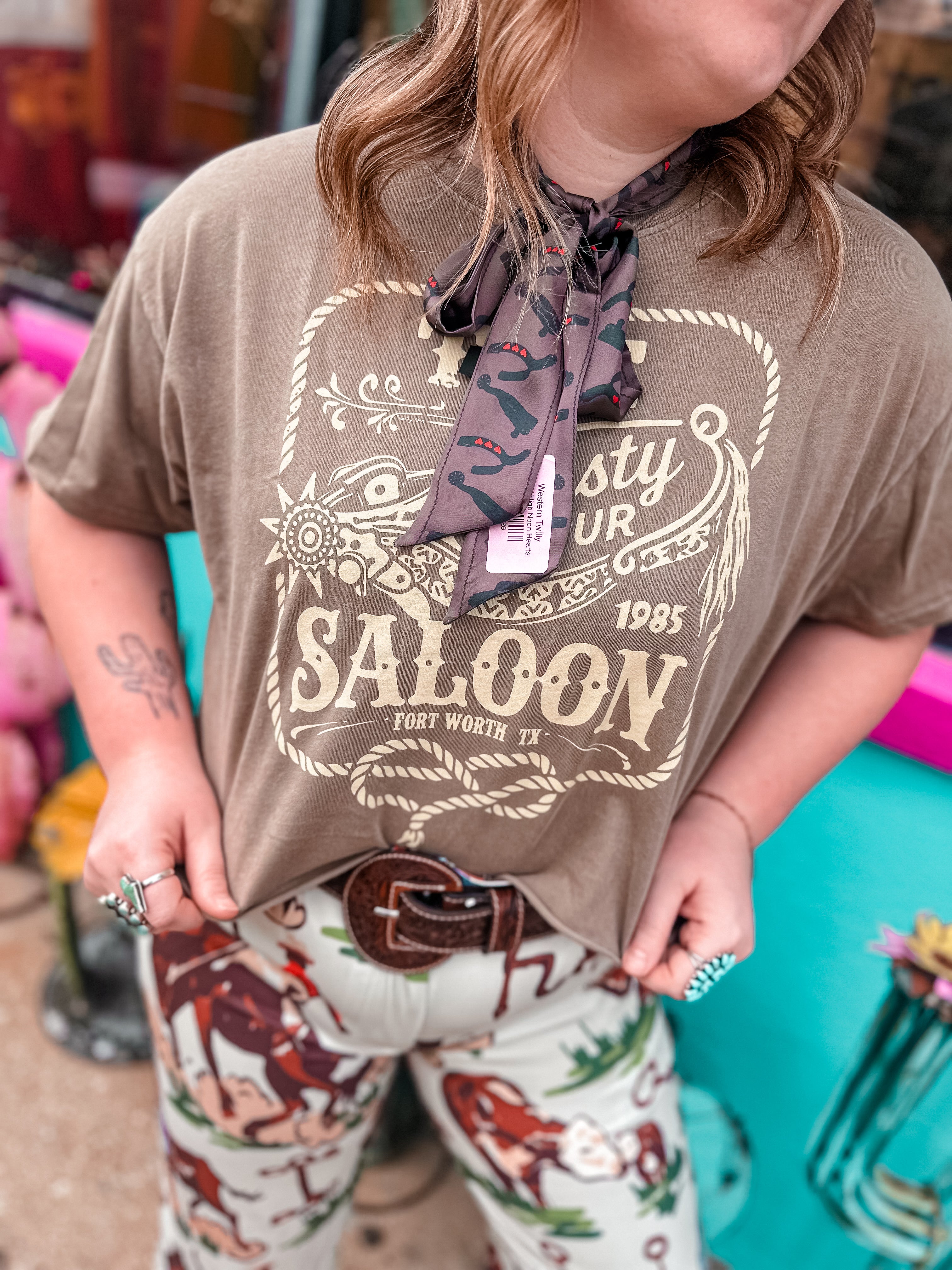 The Rusty Spur Saloon Crop Tee(Brown)
