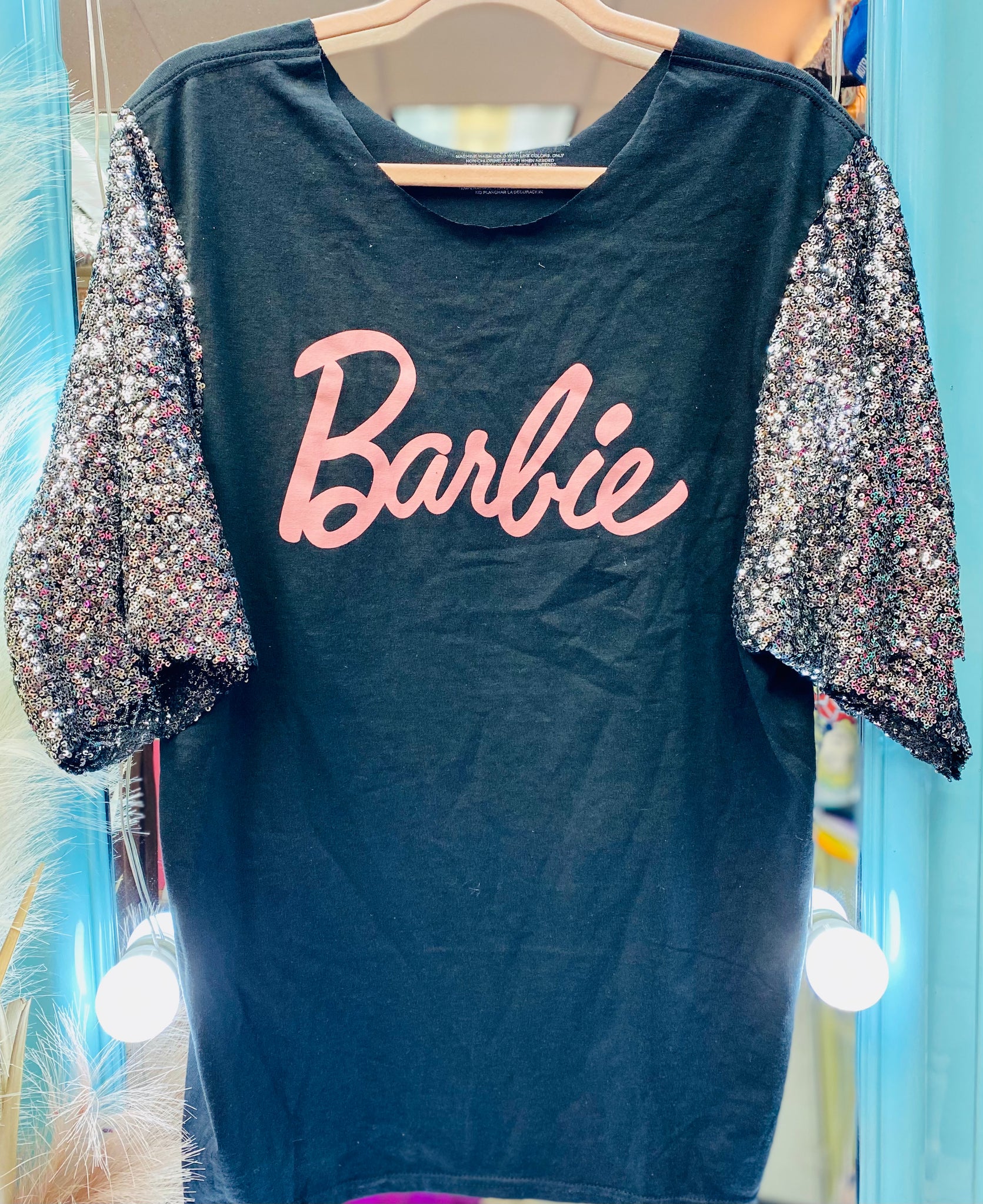 BaRbiE SeQuiN SLeEvEs