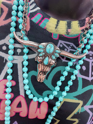 TuRqUoiSe LoNgHoRn NeCkLaCe