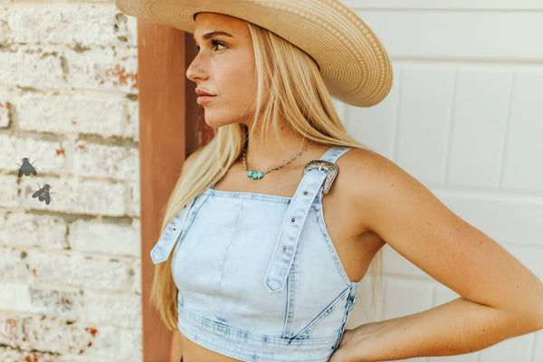 Buckle Buttercup Top